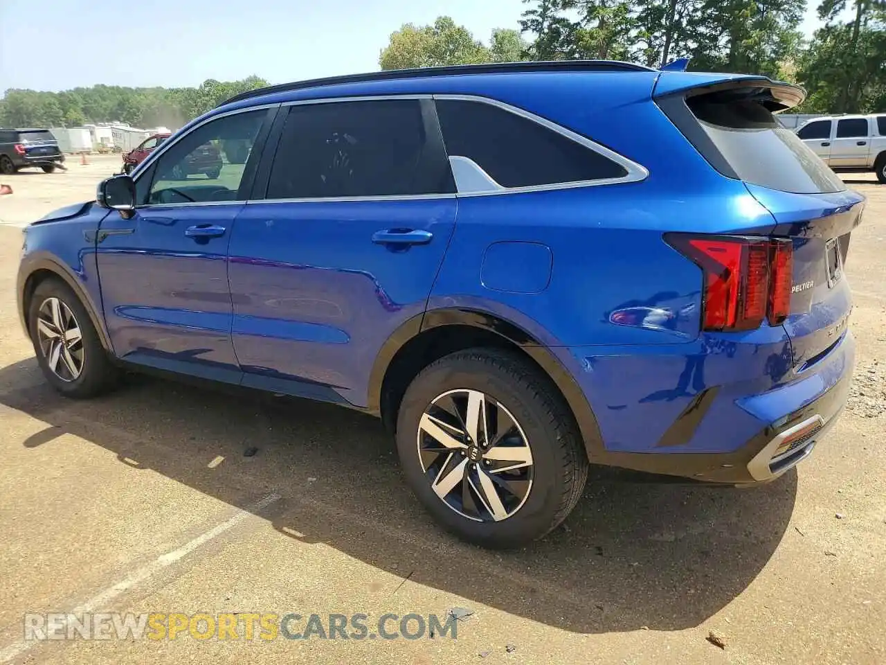 2 Photograph of a damaged car 5XYRL4LC4MG048628 KIA SORENTO 2021
