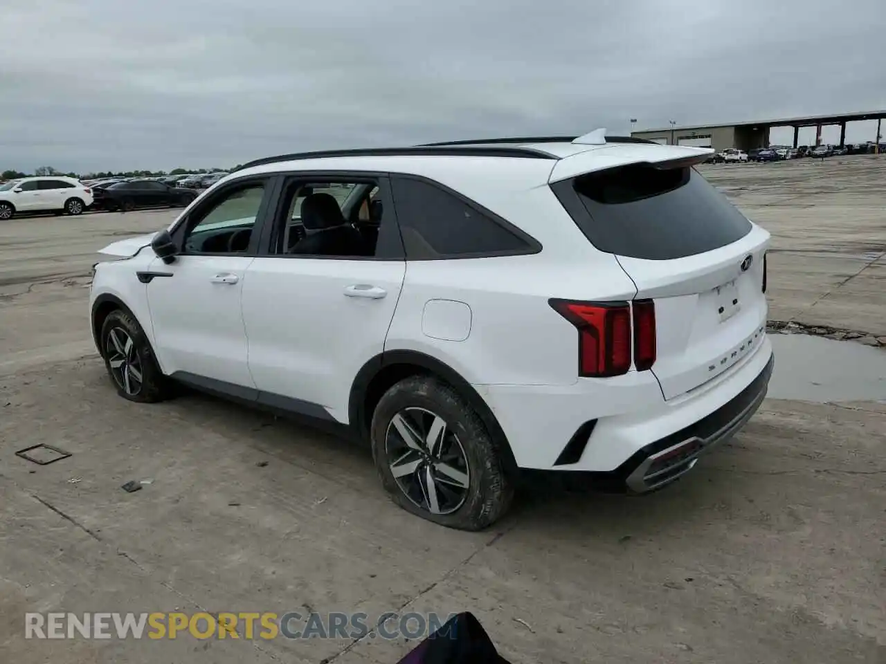 2 Photograph of a damaged car 5XYRL4LC4MG066708 KIA SORENTO 2021