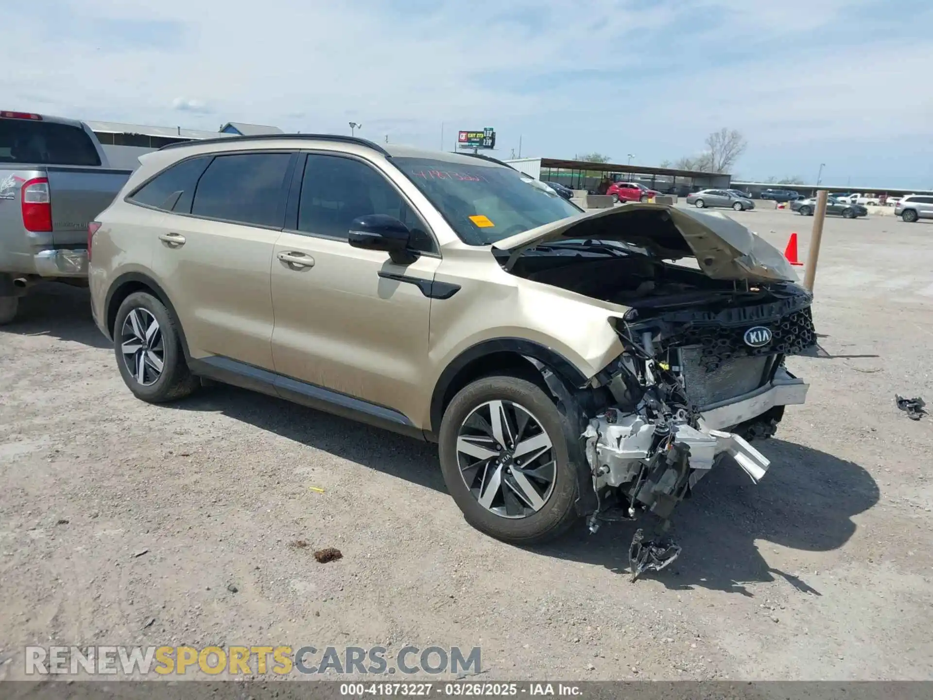 1 Photograph of a damaged car 5XYRL4LC5MG064630 KIA SORENTO 2021