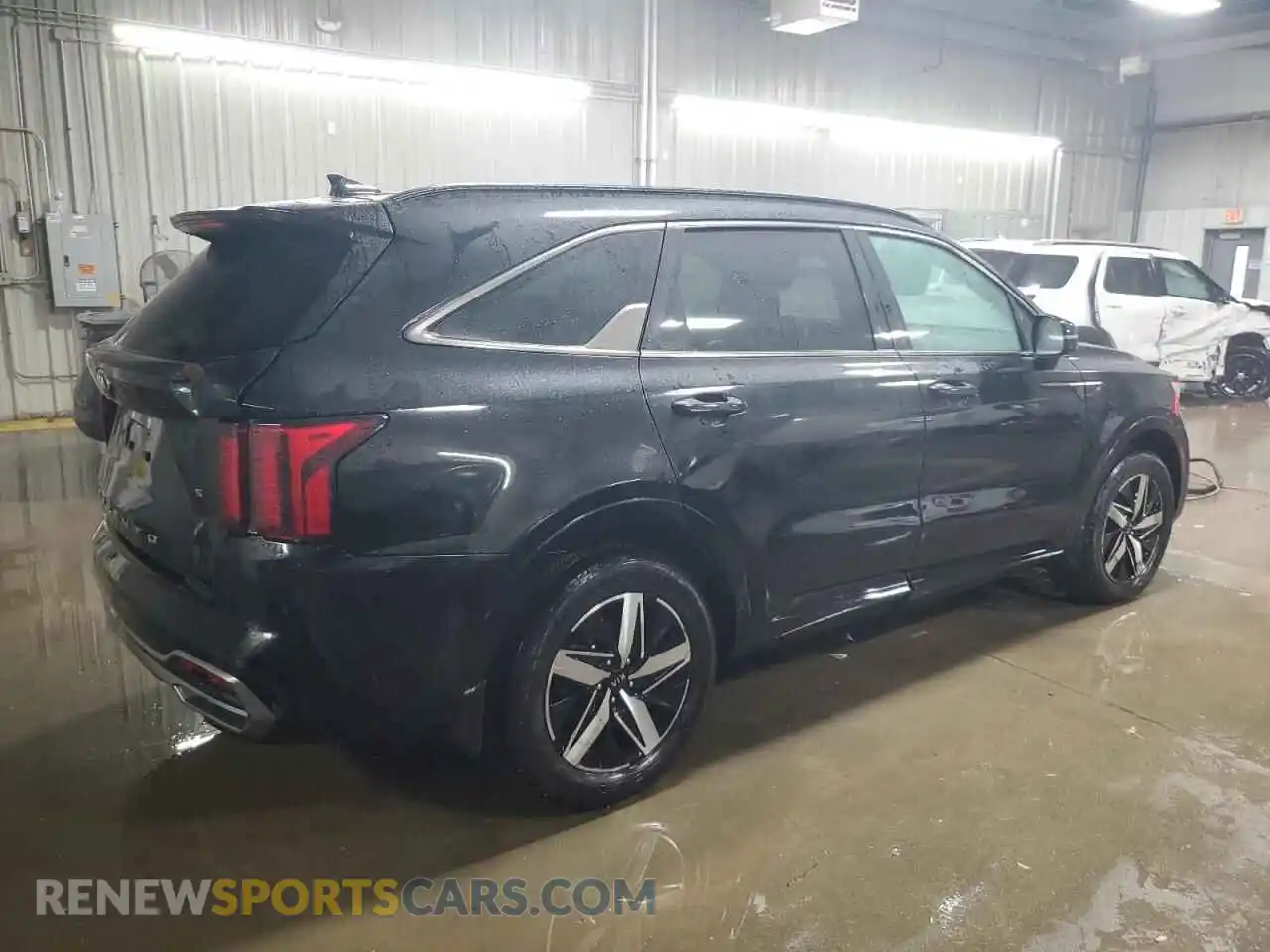 3 fotografías del automóvil dañado 5XYRL4LC6MG021057 KIA SORENTO 2021