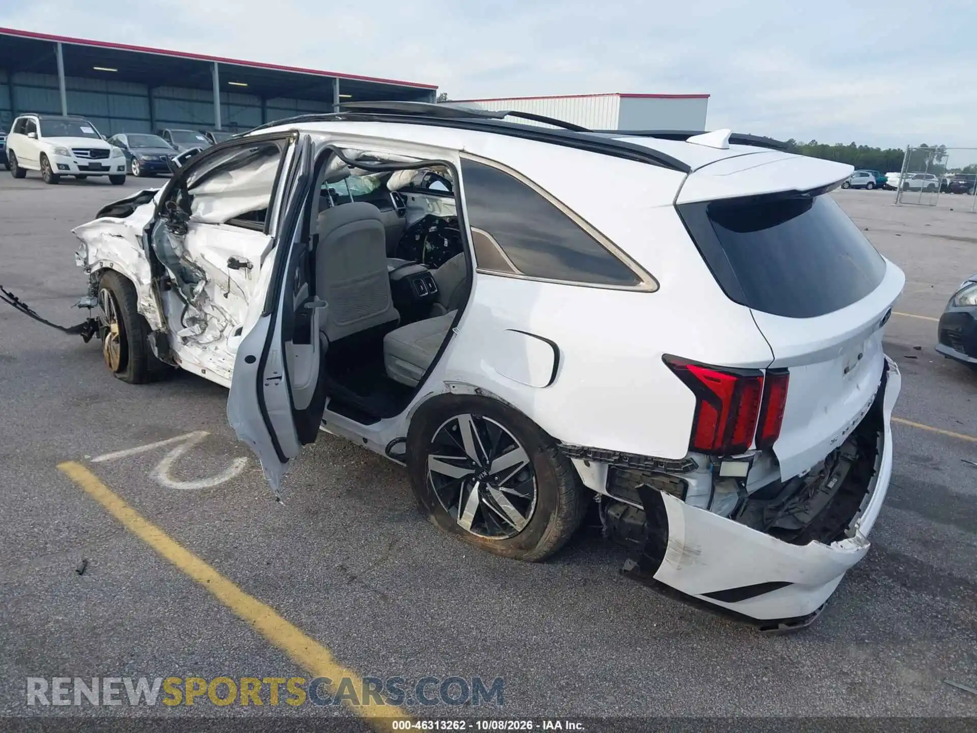 3 Photograph of a damaged car 5XYRL4LC6MG048517 KIA SORENTO 2021