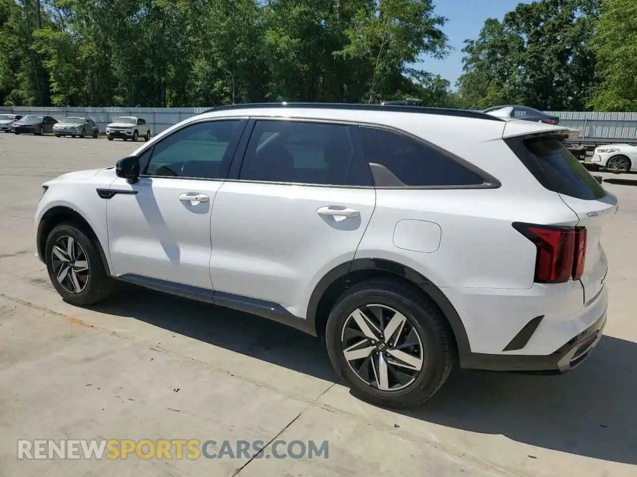 2 Photograph of a damaged car 5XYRL4LC8MG006396 KIA SORENTO 2021