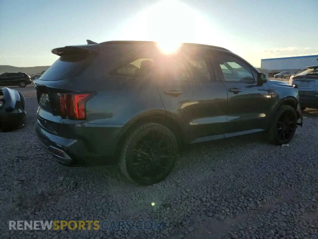3 Photograph of a damaged car 5XYRL4LC8MG008424 KIA SORENTO 2021