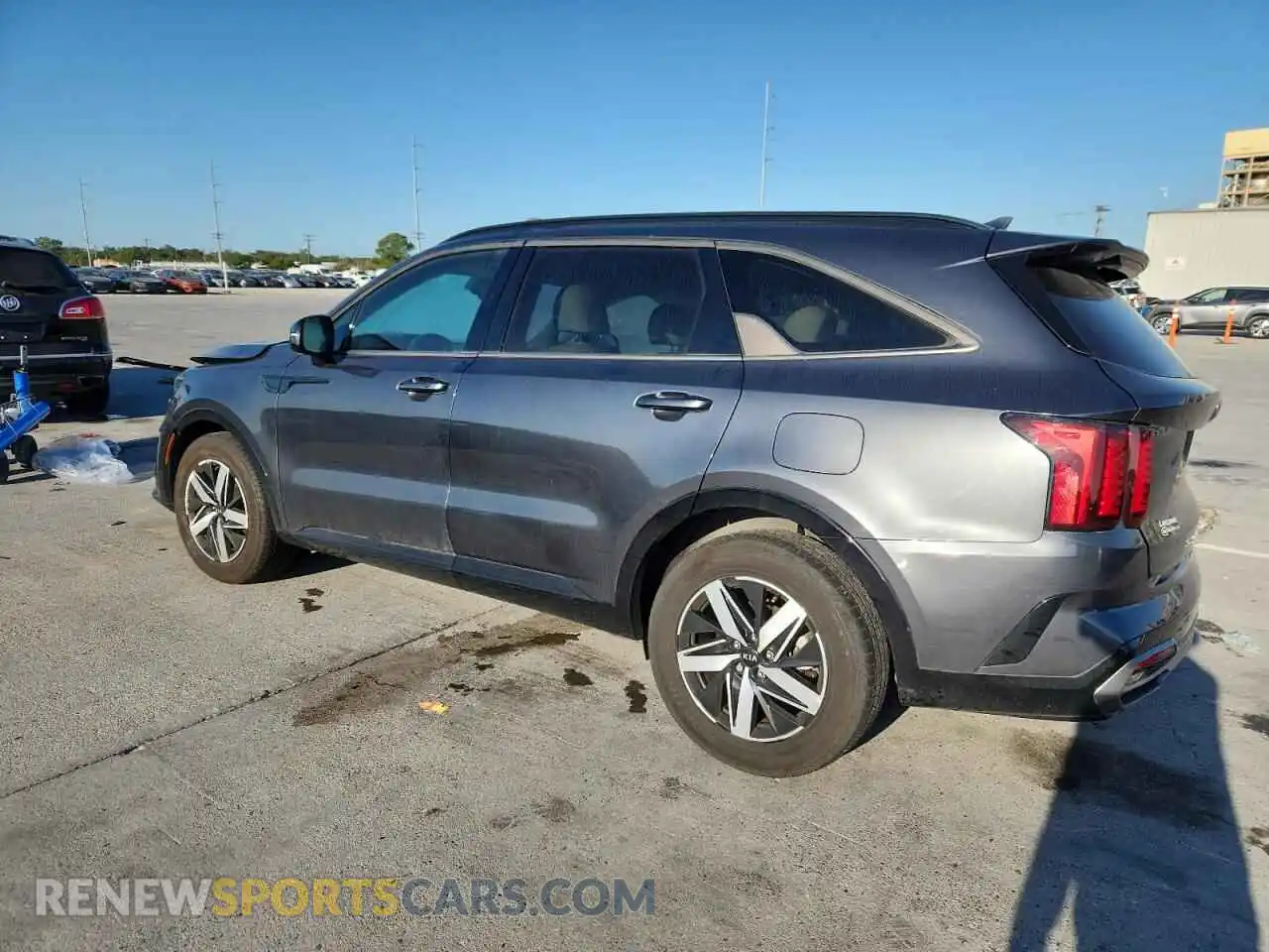 2 Photograph of a damaged car 5XYRL4LC8MG009654 KIA SORENTO 2021