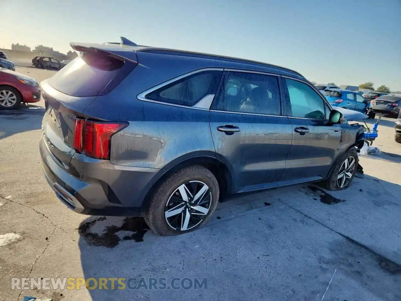 3 Photograph of a damaged car 5XYRL4LC8MG009654 KIA SORENTO 2021