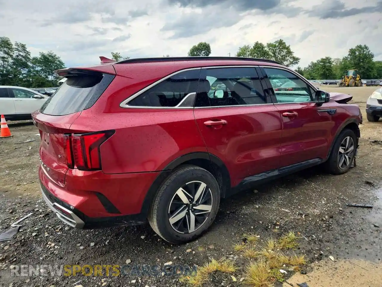 3 Photograph of a damaged car 5XYRL4LC8MG022131 KIA SORENTO 2021