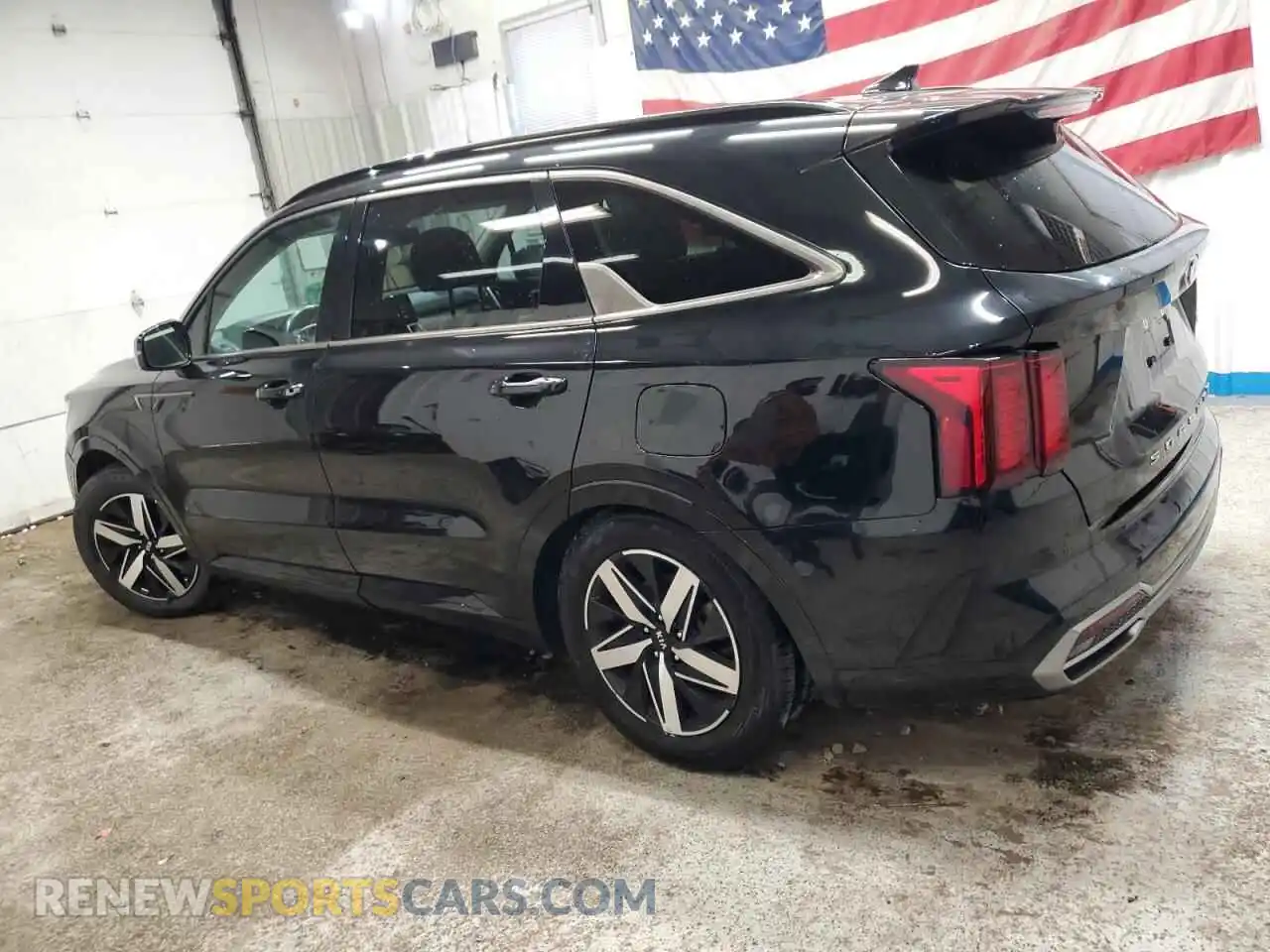 2 Photograph of a damaged car 5XYRL4LC9MG015754 KIA SORENTO 2021