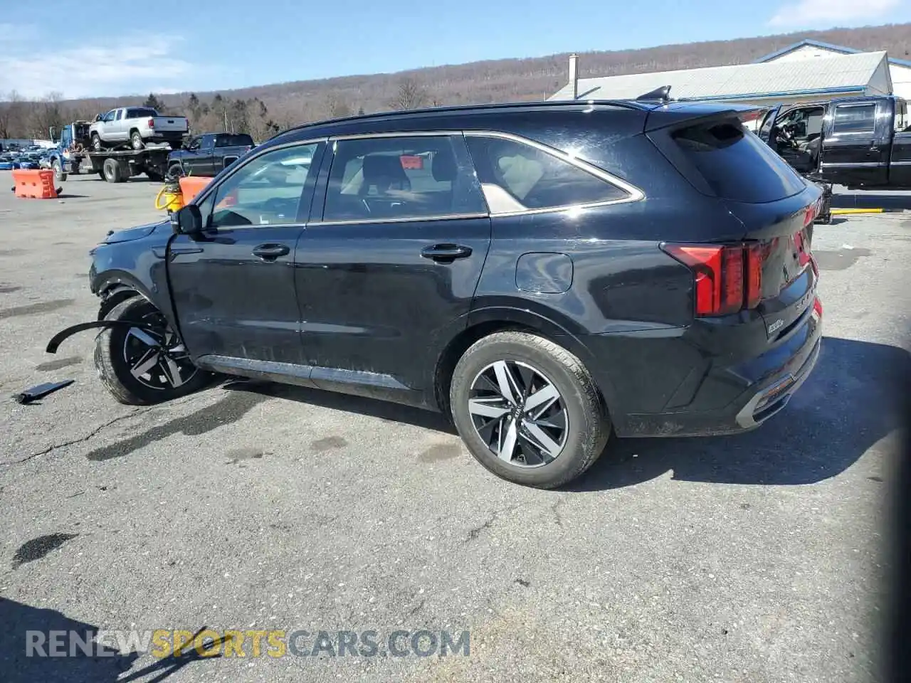2 Photograph of a damaged car 5XYRL4LCXMG009364 KIA SORENTO 2021