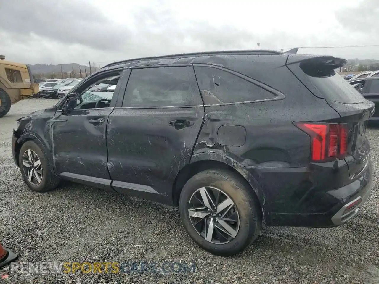 2 fotografías del automóvil dañado 5XYRL4LCXMG019800 KIA SORENTO 2021