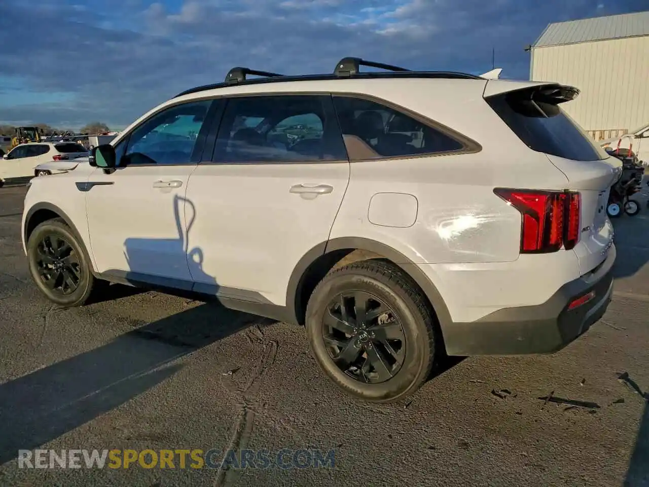 2 Photograph of a damaged car 5XYRLDLC4MG069043 KIA SORENTO 2021