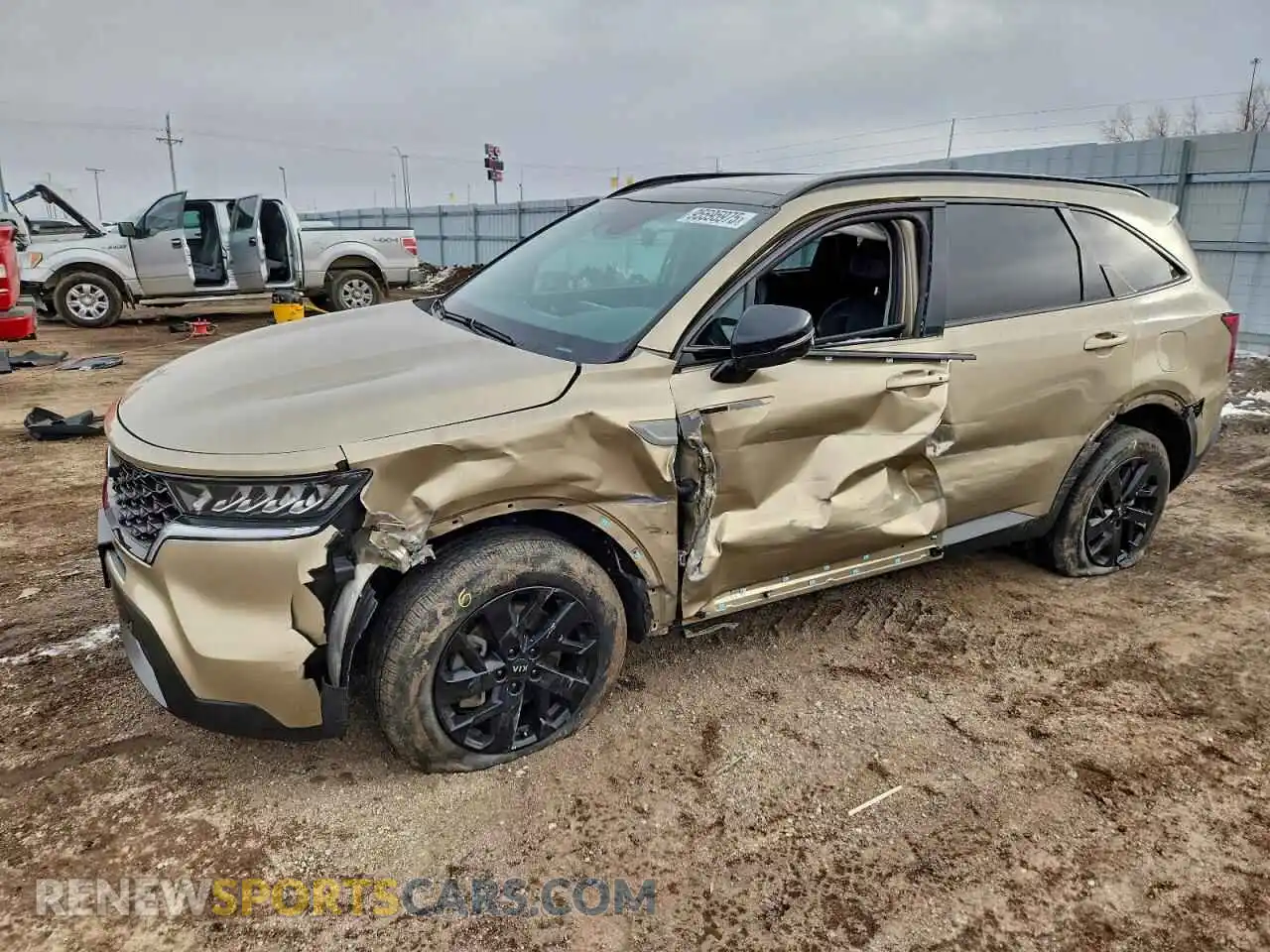 1 Photograph of a damaged car 5XYRLDLC8MG056165 KIA SORENTO 2021
