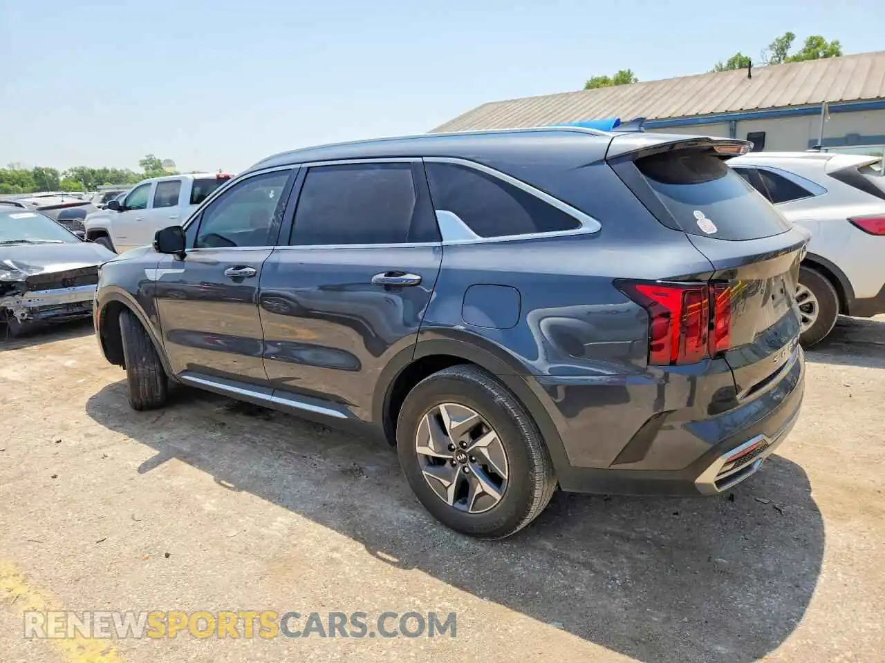 2 Photograph of a damaged car KNDRG4LG4M5035488 KIA SORENTO 2021