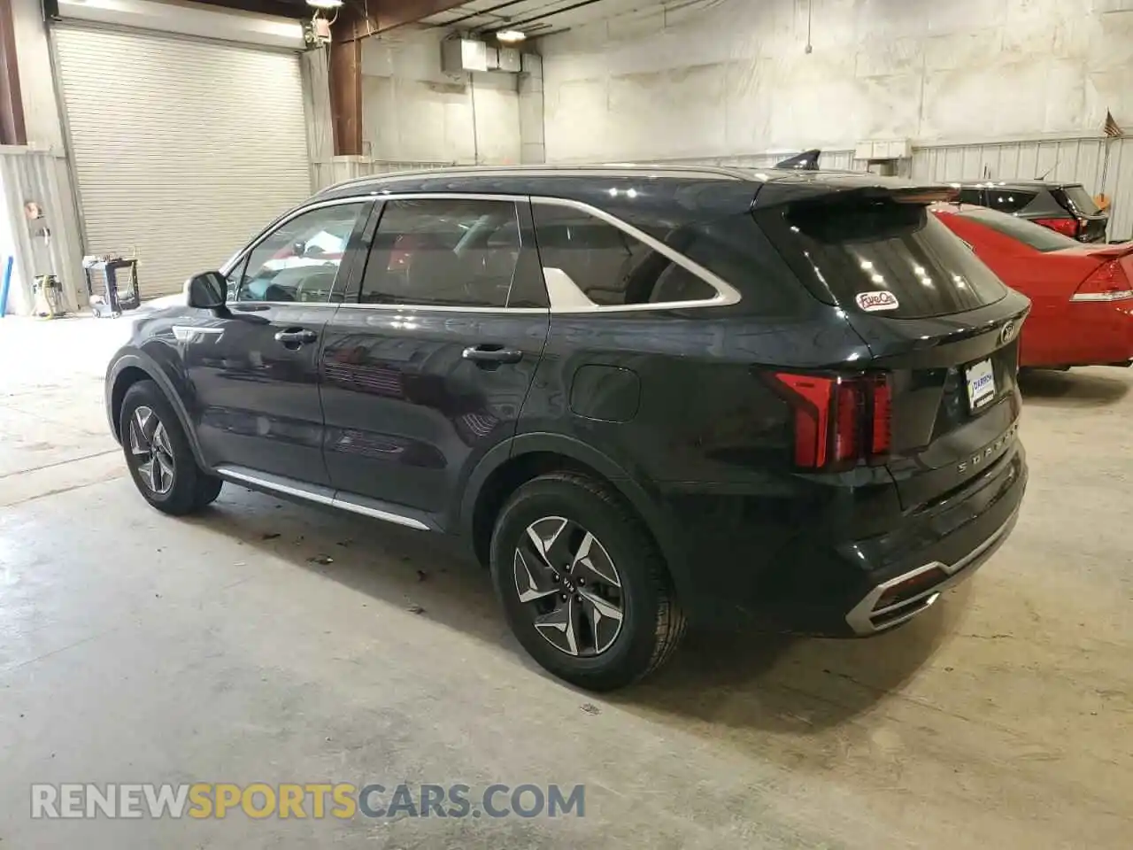 2 Photograph of a damaged car KNDRG4LG5M5049495 KIA SORENTO 2021