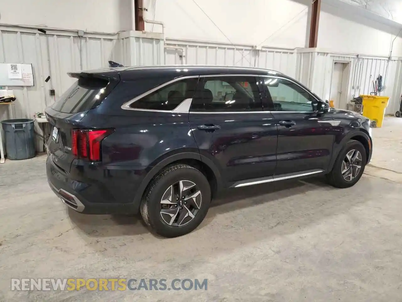 3 Photograph of a damaged car KNDRG4LG5M5049495 KIA SORENTO 2021