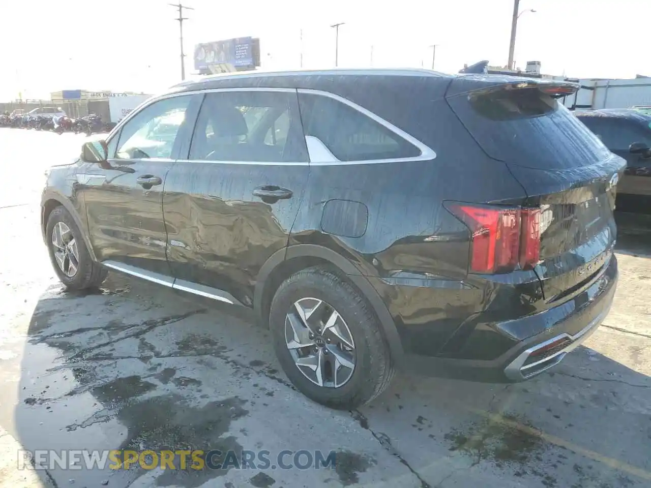 2 Photograph of a damaged car KNDRH4LG6M5032458 KIA SORENTO 2021