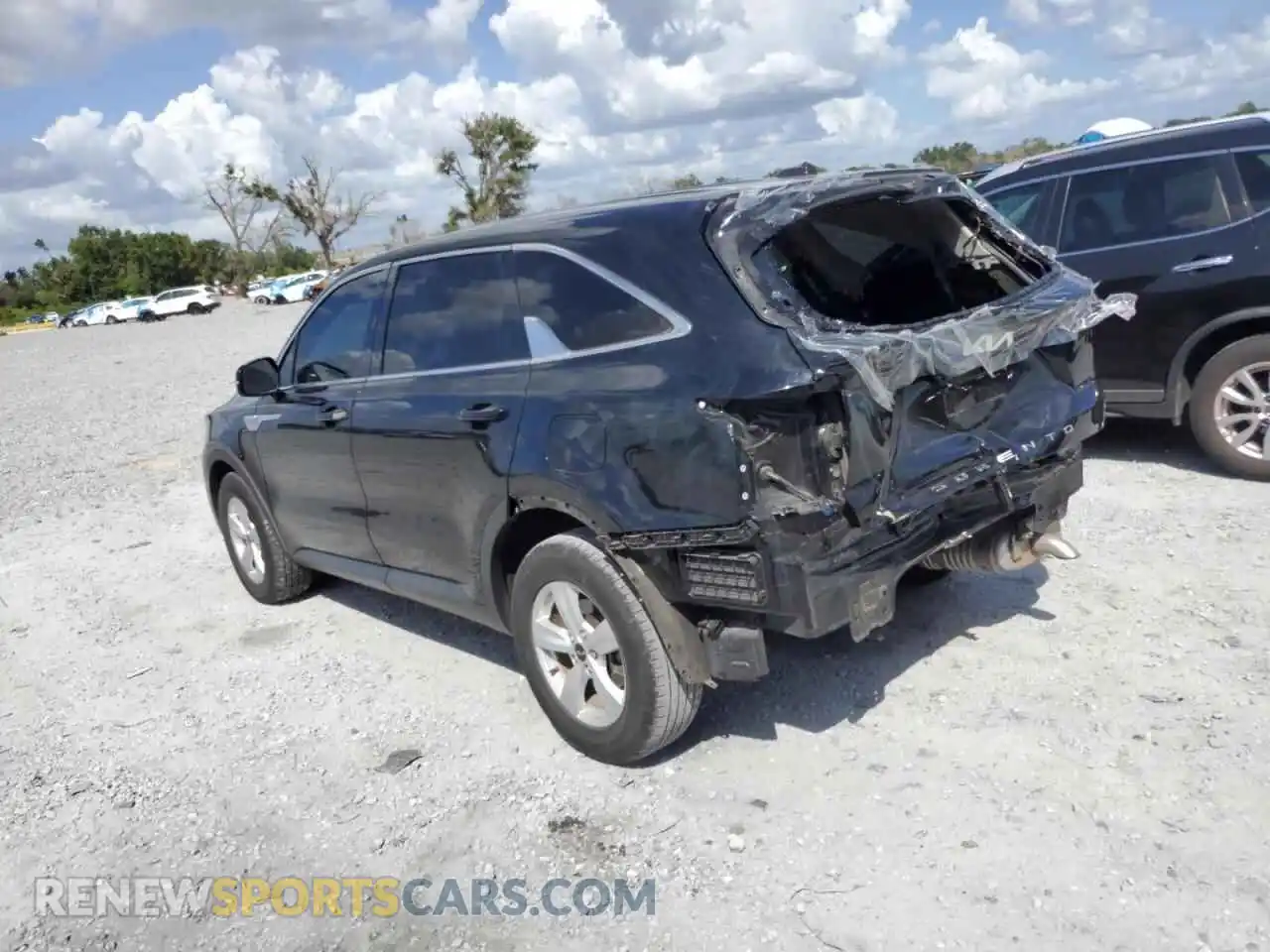 2 Photograph of a damaged car 5XYRG4LC0NG092552 KIA SORENTO 2022