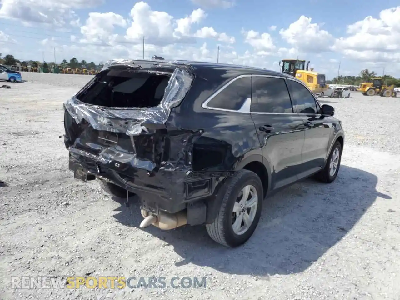 3 Photograph of a damaged car 5XYRG4LC0NG092552 KIA SORENTO 2022