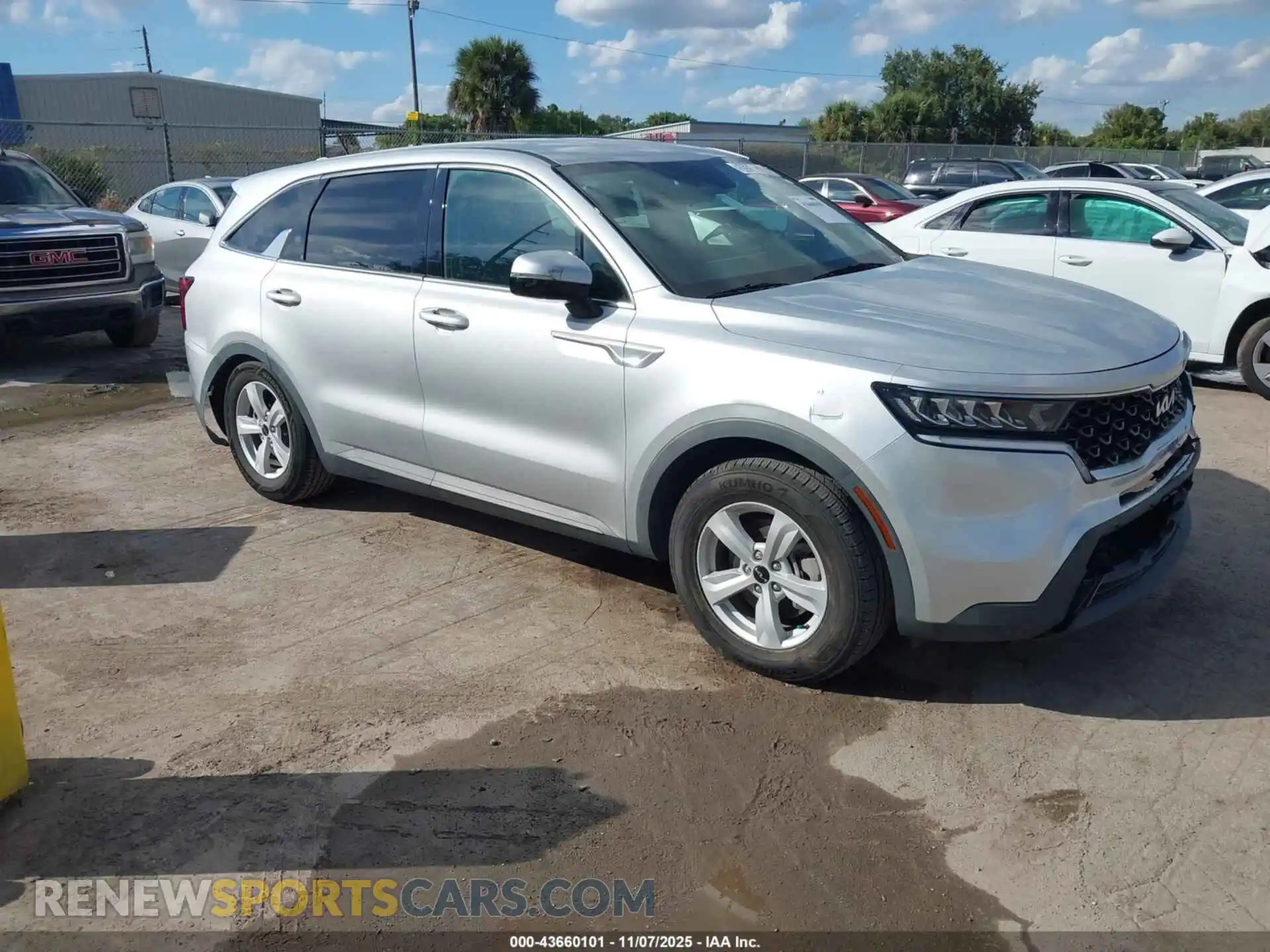 1 Photograph of a damaged car 5XYRG4LC1NG113683 KIA SORENTO 2022