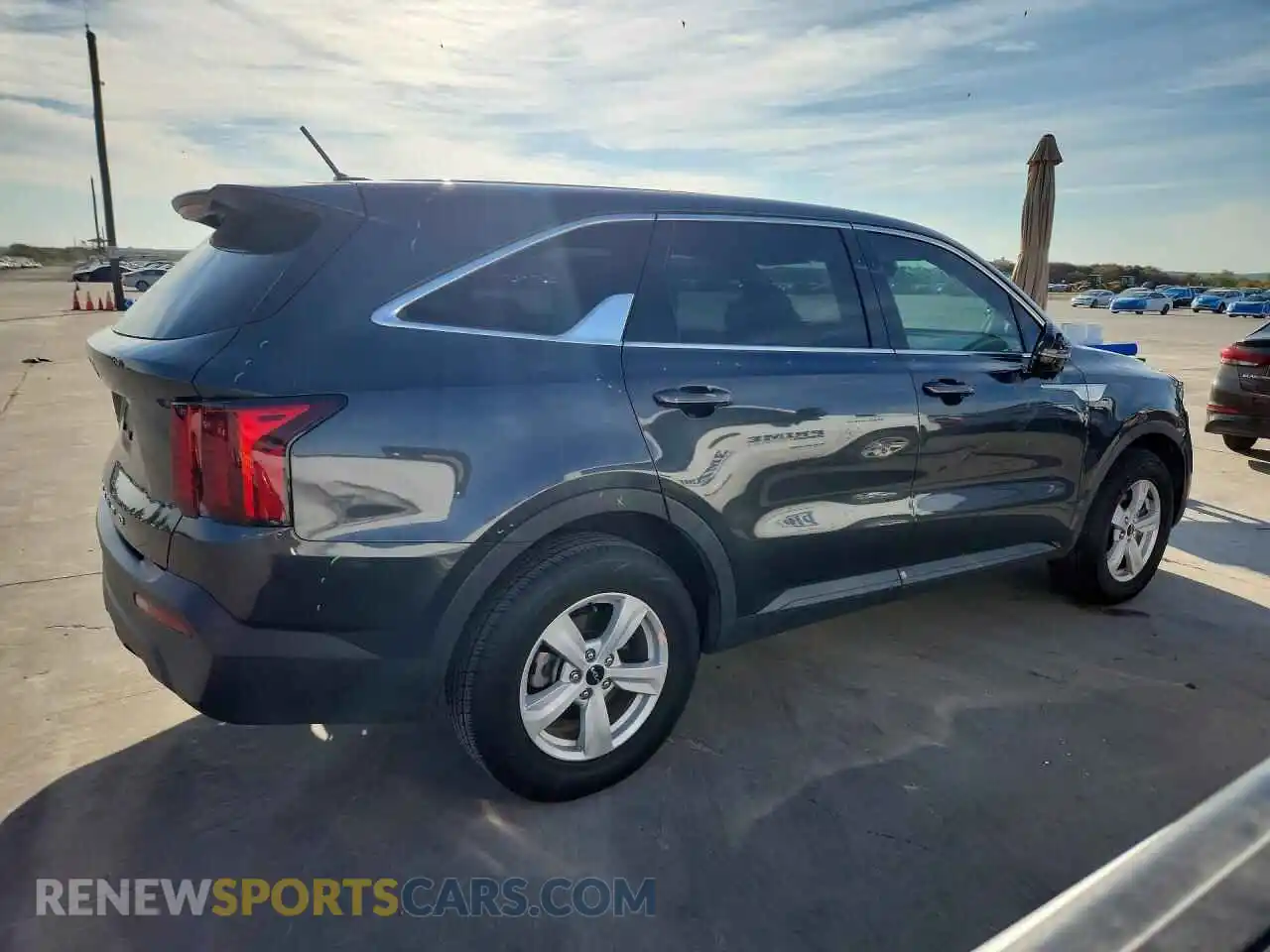 3 Фотография поврежденного автомобиля 5XYRG4LC3NG140223 KIA SORENTO 2022