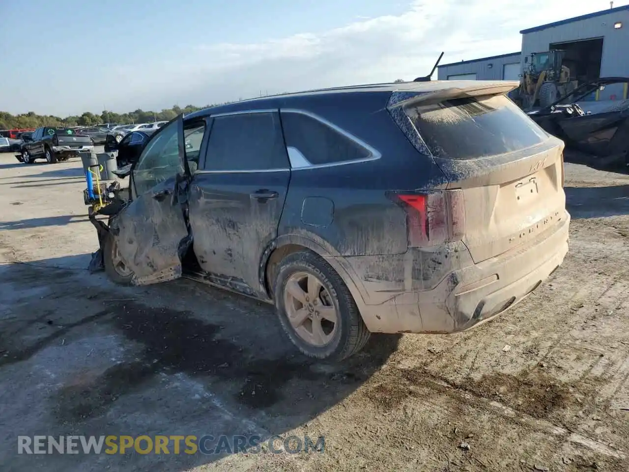 2 Photograph of a damaged car 5XYRG4LC4NG086706 KIA SORENTO 2022