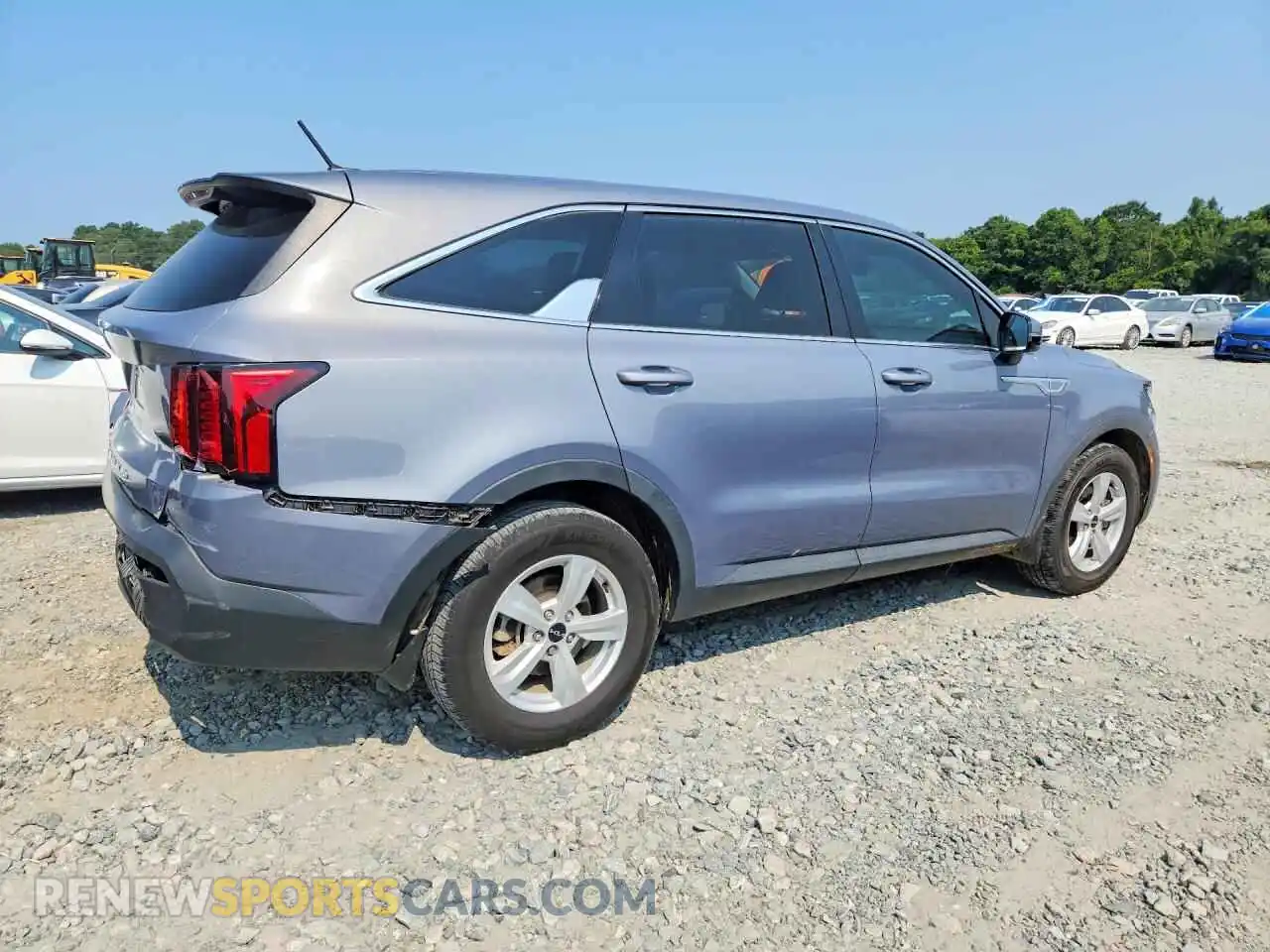 3 Photograph of a damaged car 5XYRG4LC4NG149089 KIA SORENTO 2022