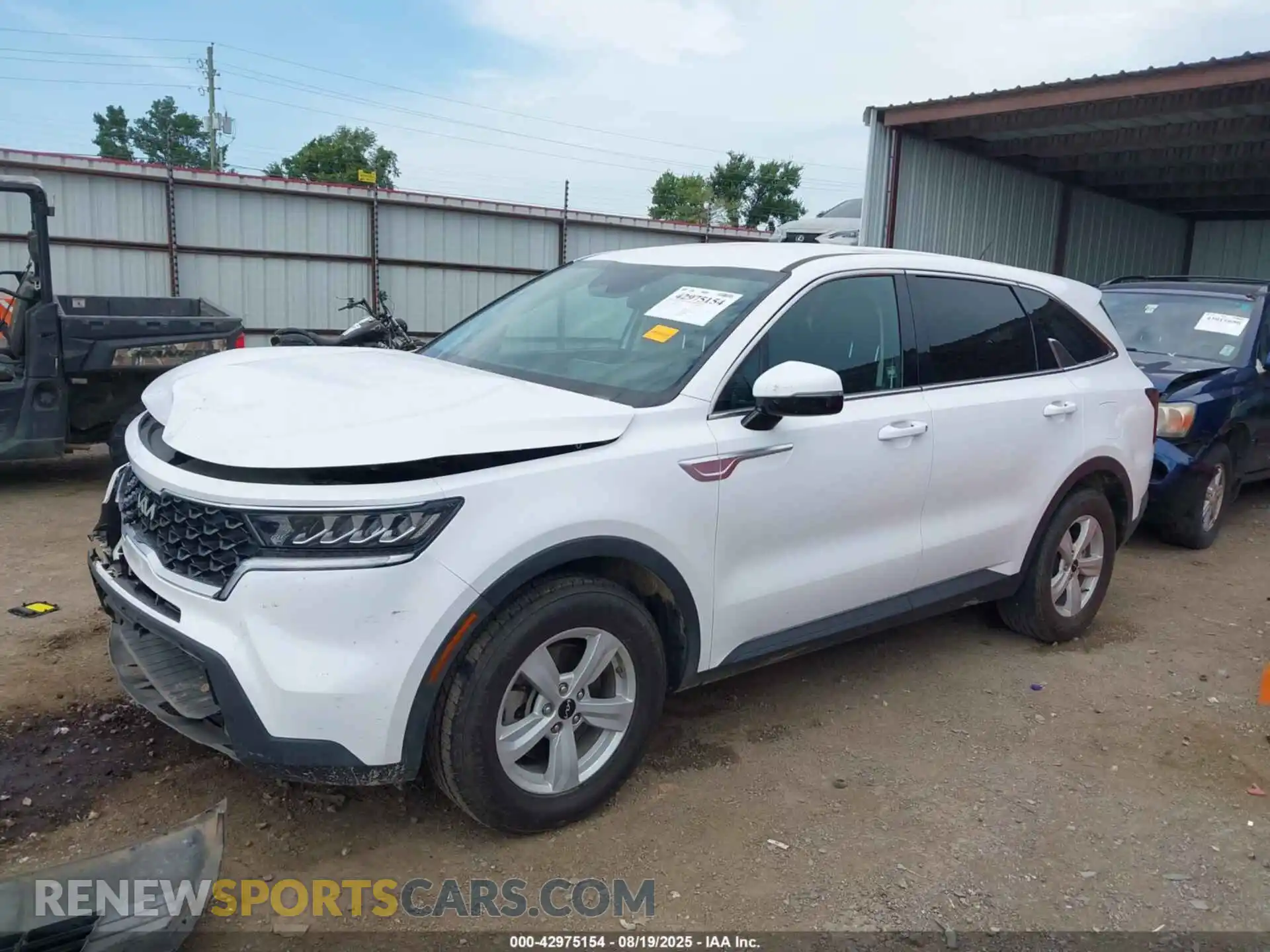 2 Photograph of a damaged car 5XYRG4LC6NG076260 KIA SORENTO 2022