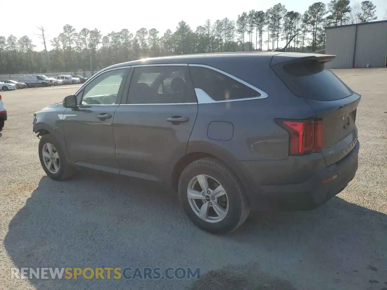 2 Photograph of a damaged car 5XYRG4LC6NG076825 KIA SORENTO 2022