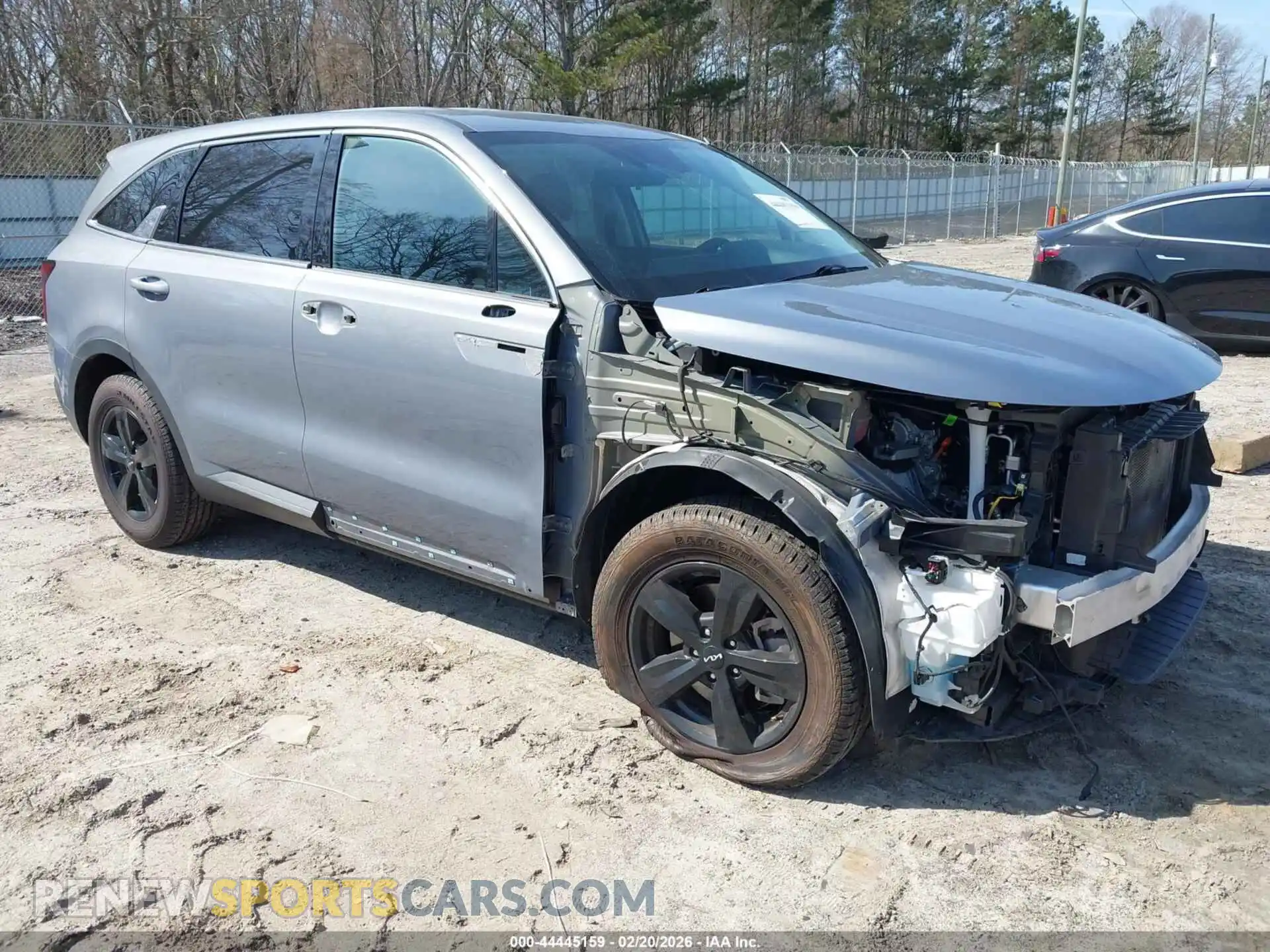 1 Photograph of a damaged car 5XYRG4LC6NG116398 KIA SORENTO 2022
