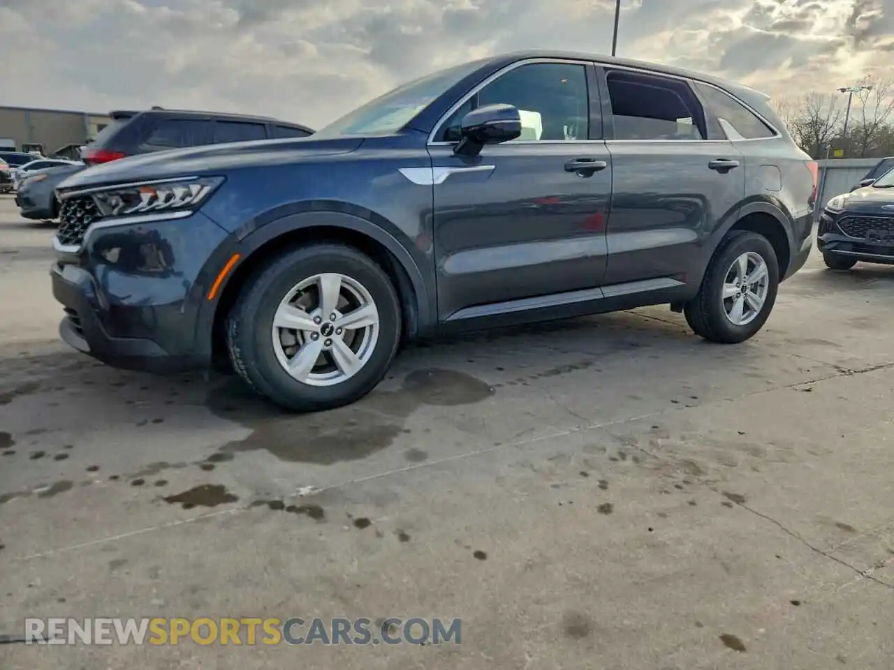 1 Photograph of a damaged car 5XYRG4LC6NG145609 KIA SORENTO 2022