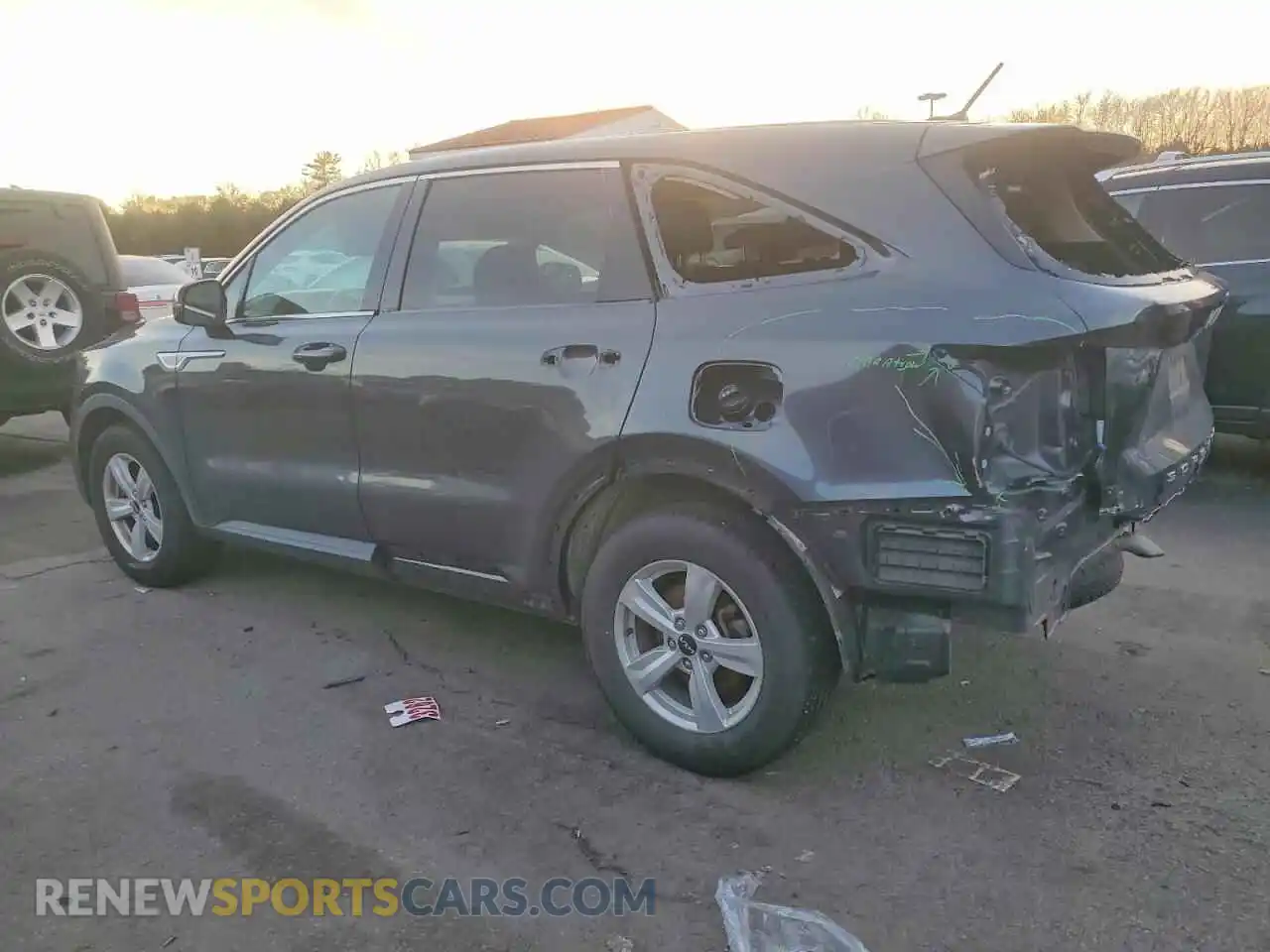 2 Photograph of a damaged car 5XYRG4LC7NG074789 KIA SORENTO 2022