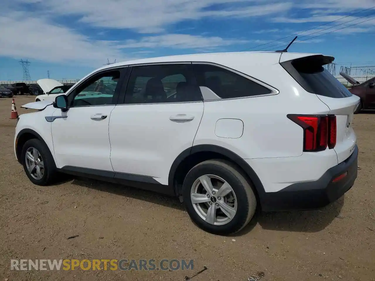 2 Photograph of a damaged car 5XYRG4LC7NG117589 KIA SORENTO 2022