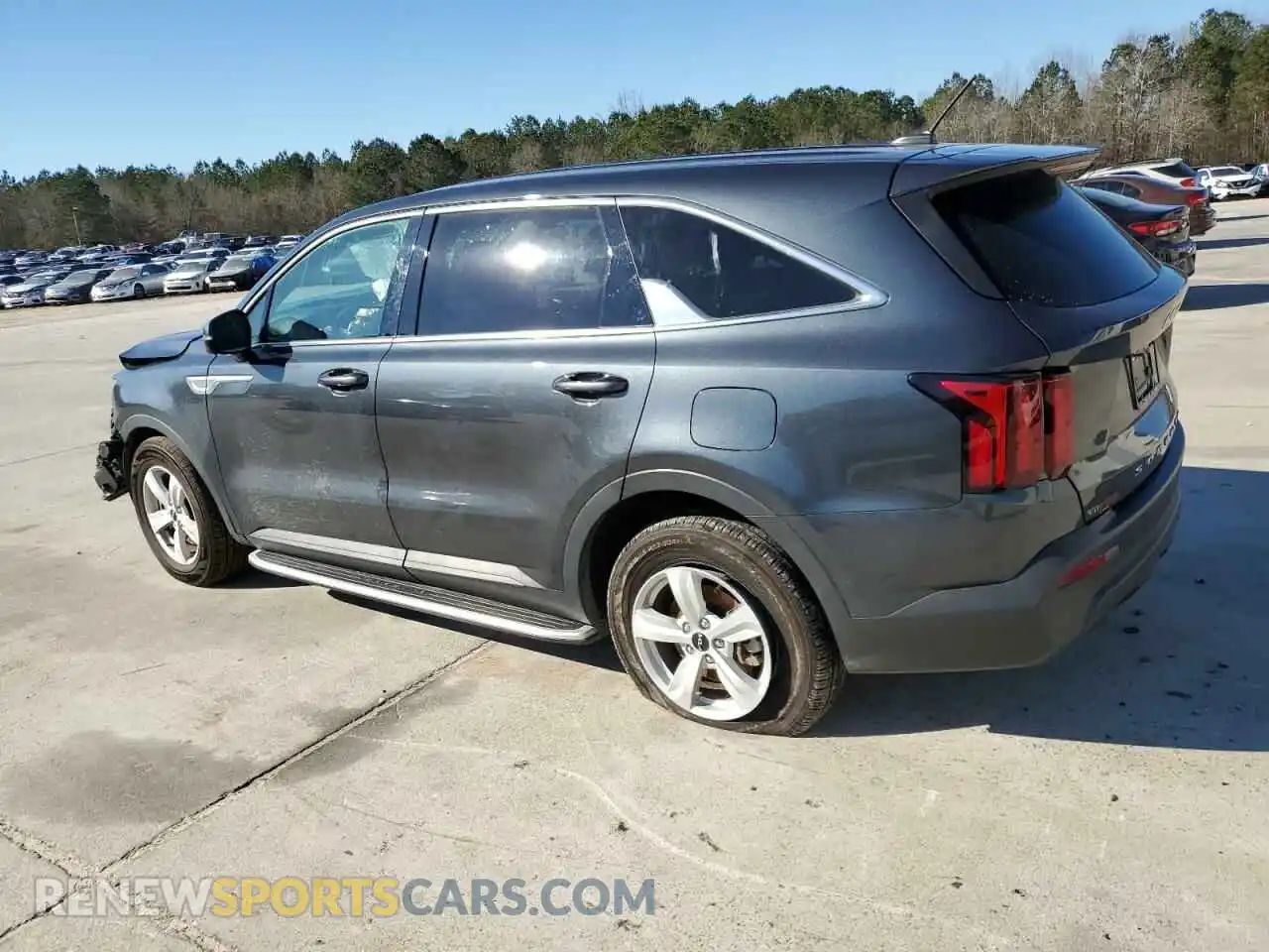 2 Photograph of a damaged car 5XYRG4LC8NG146129 KIA SORENTO 2022