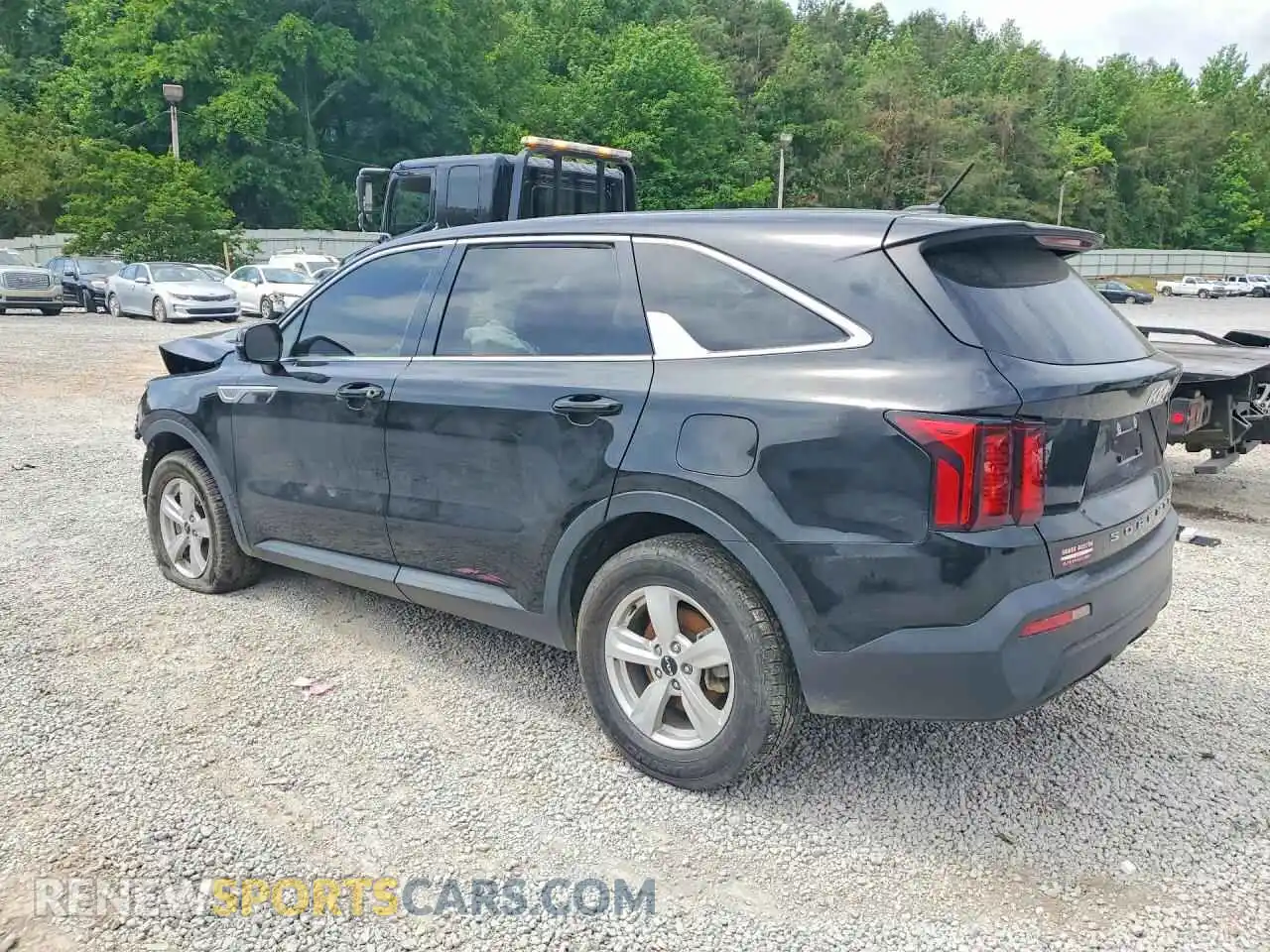 2 Photograph of a damaged car 5XYRG4LC9NG105220 KIA SORENTO 2022