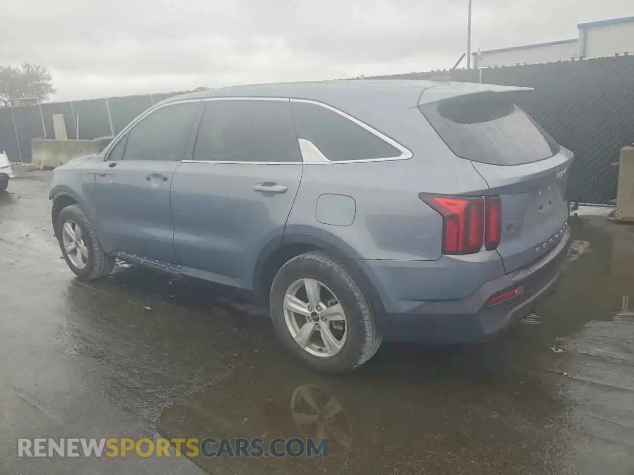 2 Photograph of a damaged car 5XYRG4LC9NG113916 KIA SORENTO 2022