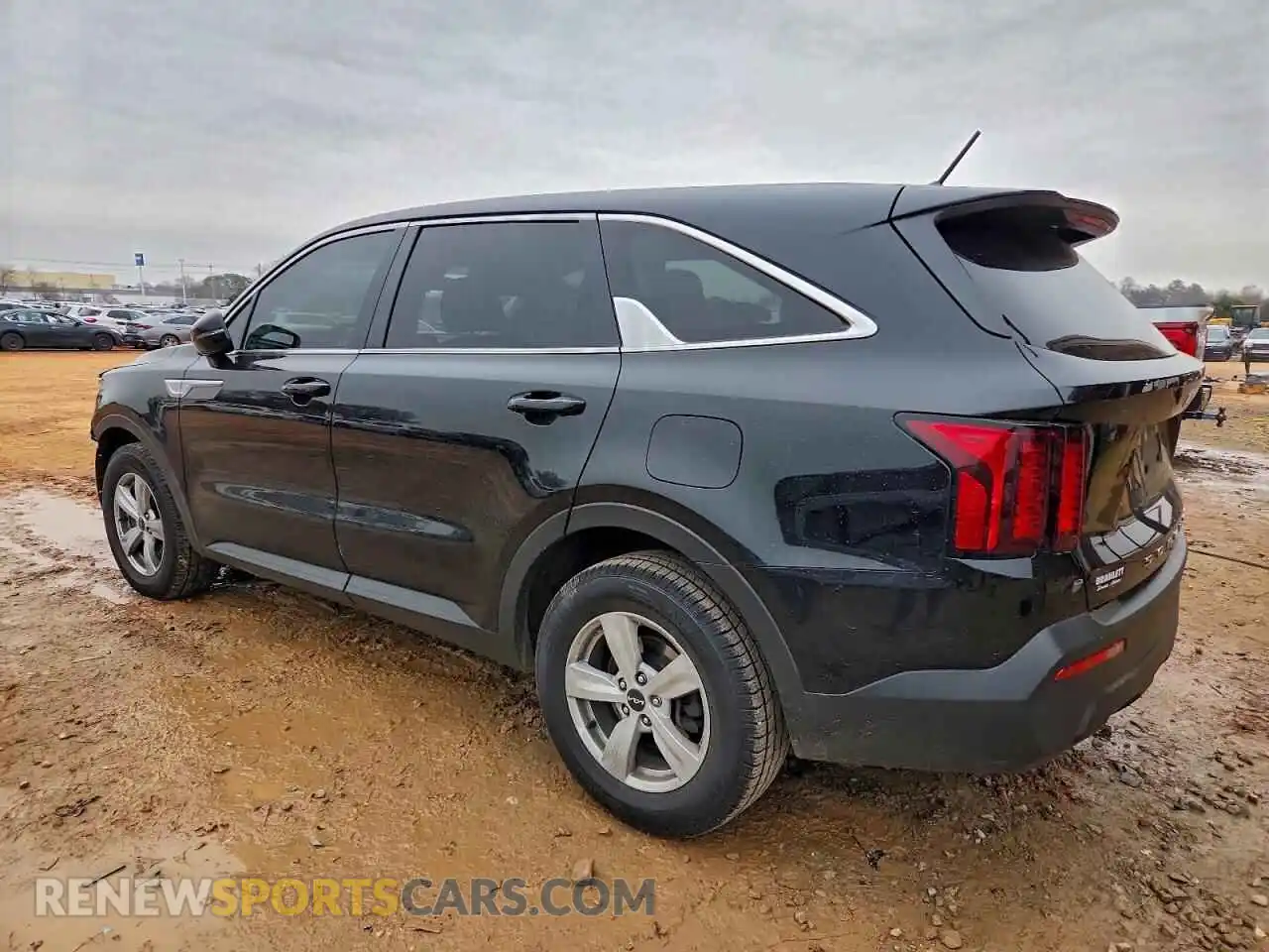 2 Photograph of a damaged car 5XYRG4LCXNG086242 KIA SORENTO 2022