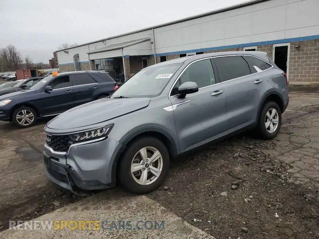 1 Photograph of a damaged car 5XYRGDLC0NG075072 KIA SORENTO 2022