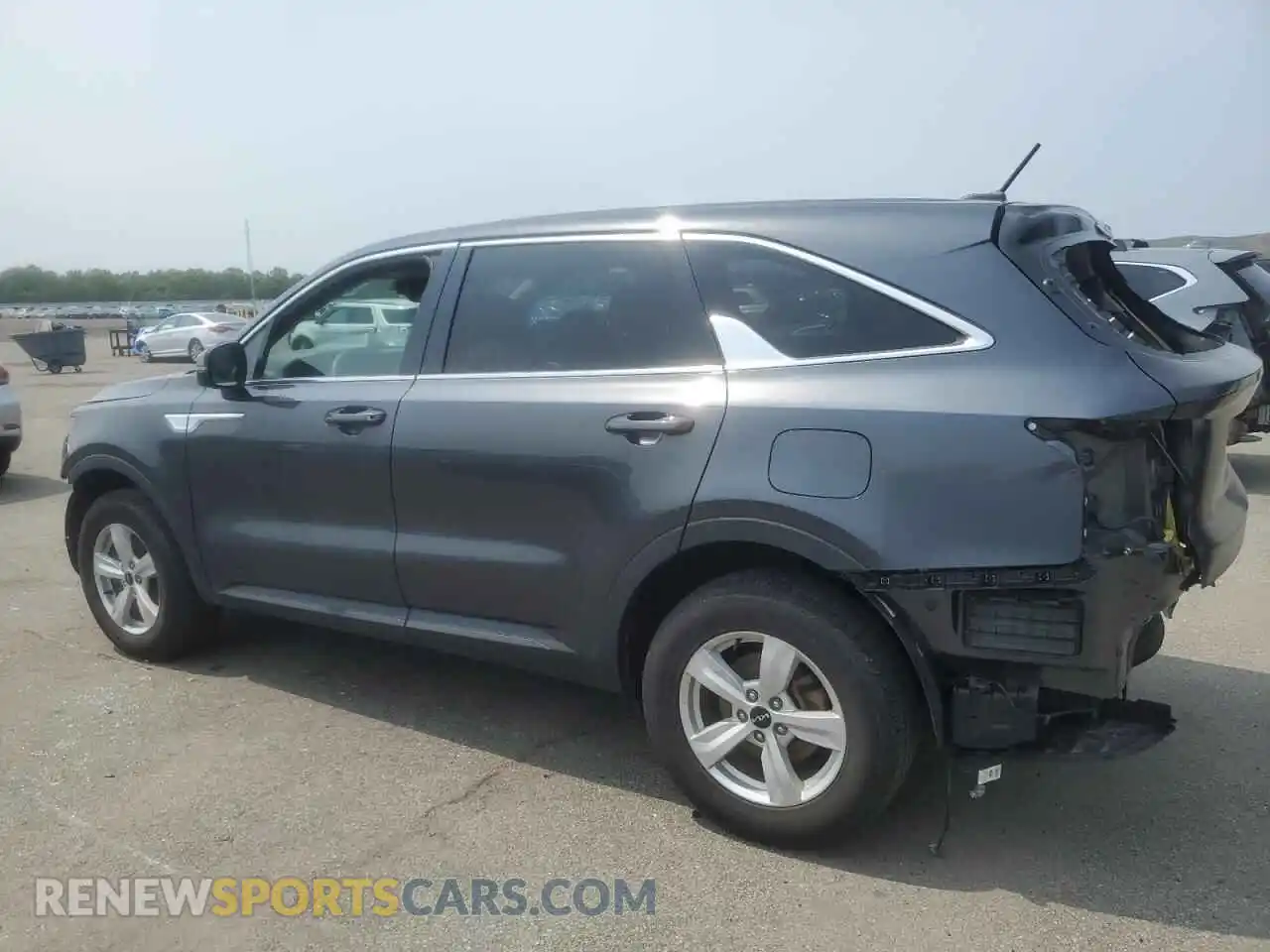 2 Photograph of a damaged car 5XYRGDLC1NG085545 KIA SORENTO 2022