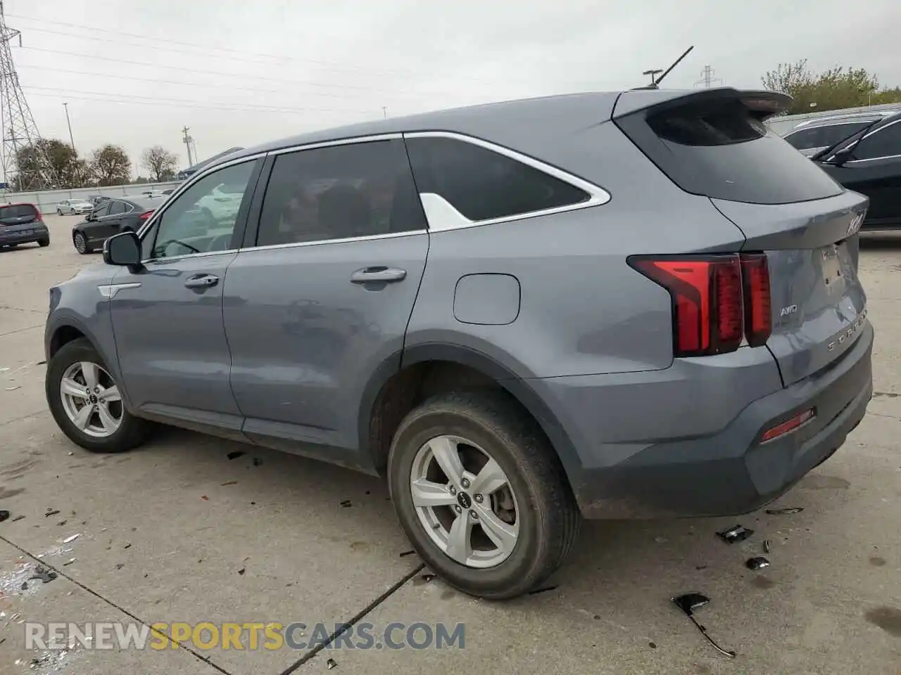 2 Photograph of a damaged car 5XYRGDLC1NG113893 KIA SORENTO 2022