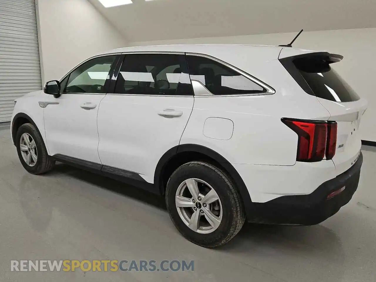 2 Photograph of a damaged car 5XYRGDLC2NG075039 KIA SORENTO 2022