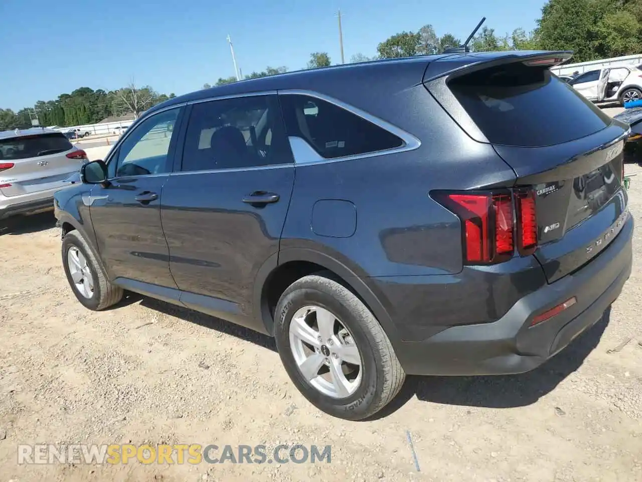 2 fotografías del automóvil dañado 5XYRGDLC2NG124157 KIA SORENTO 2022
