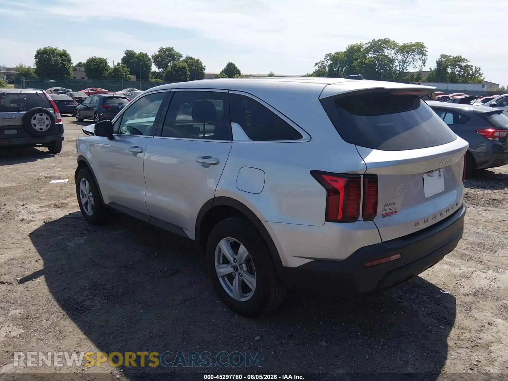 3 Photograph of a damaged car 5XYRGDLC3NG115080 KIA SORENTO 2022