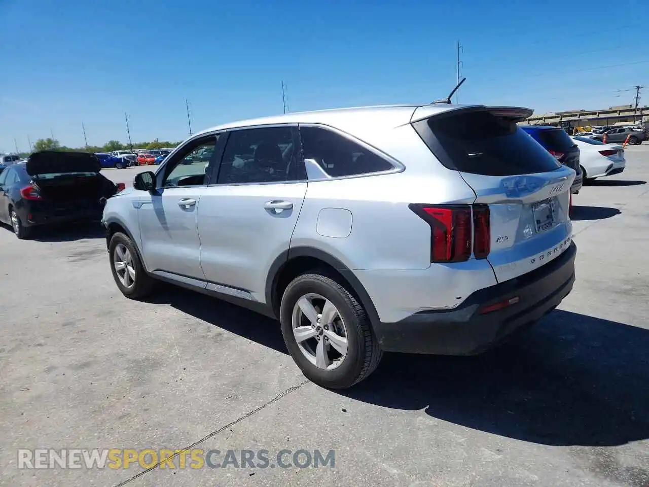 2 fotografías del automóvil dañado 5XYRGDLC3NG122868 KIA SORENTO 2022