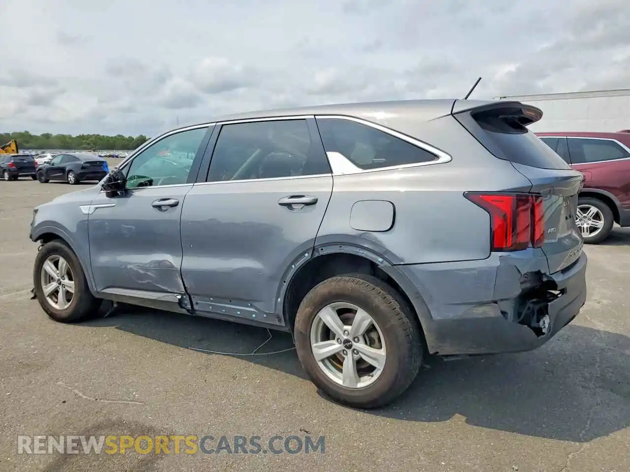 2 Photograph of a damaged car 5XYRGDLC4NG116769 KIA SORENTO 2022