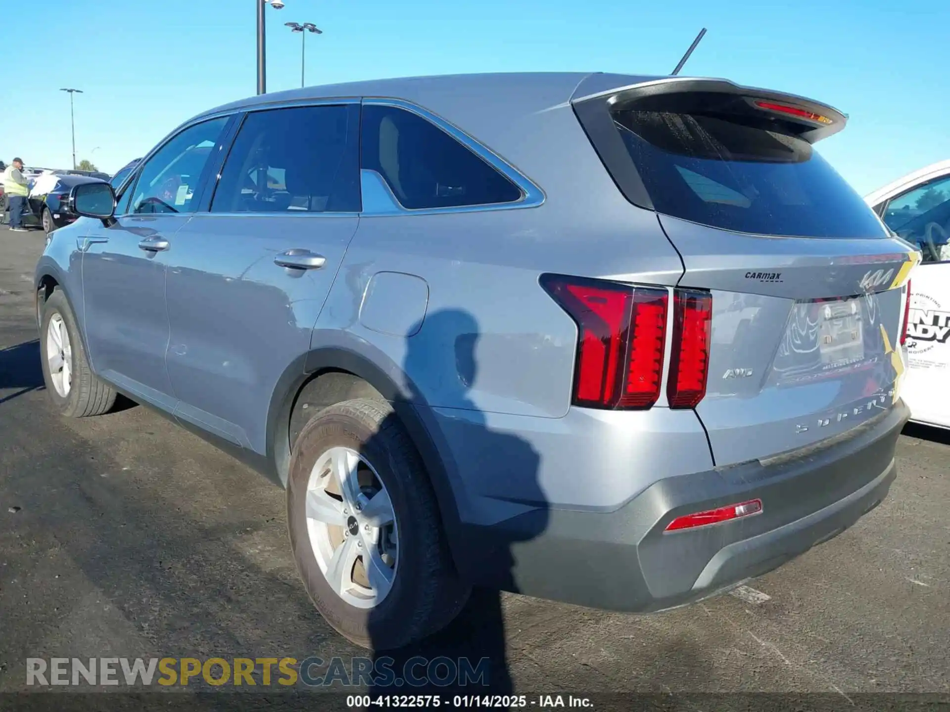 3 fotografías del automóvil dañado 5XYRGDLC4NG120322 KIA SORENTO 2022