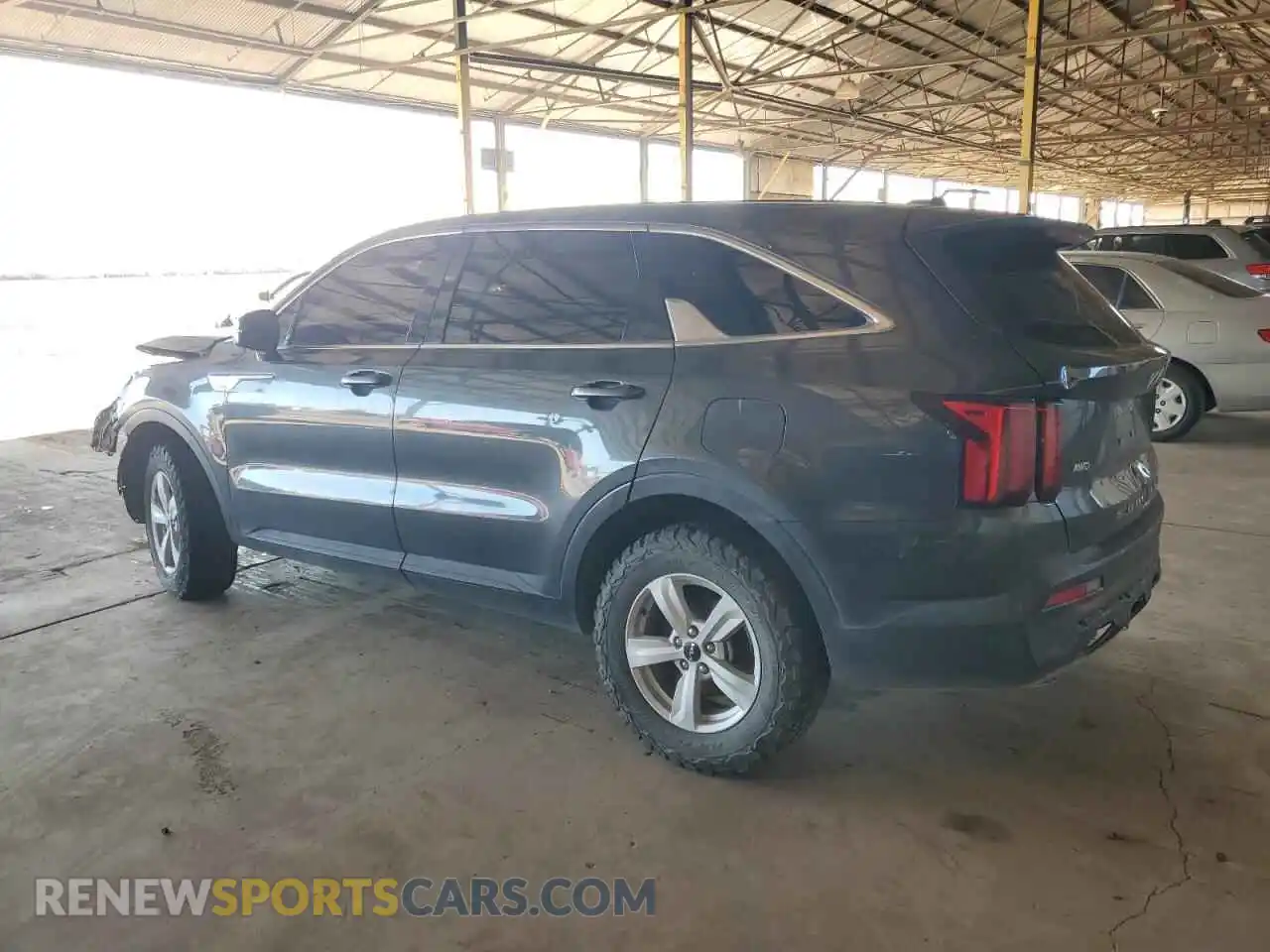 2 Photograph of a damaged car 5XYRGDLC5NG094345 KIA SORENTO 2022