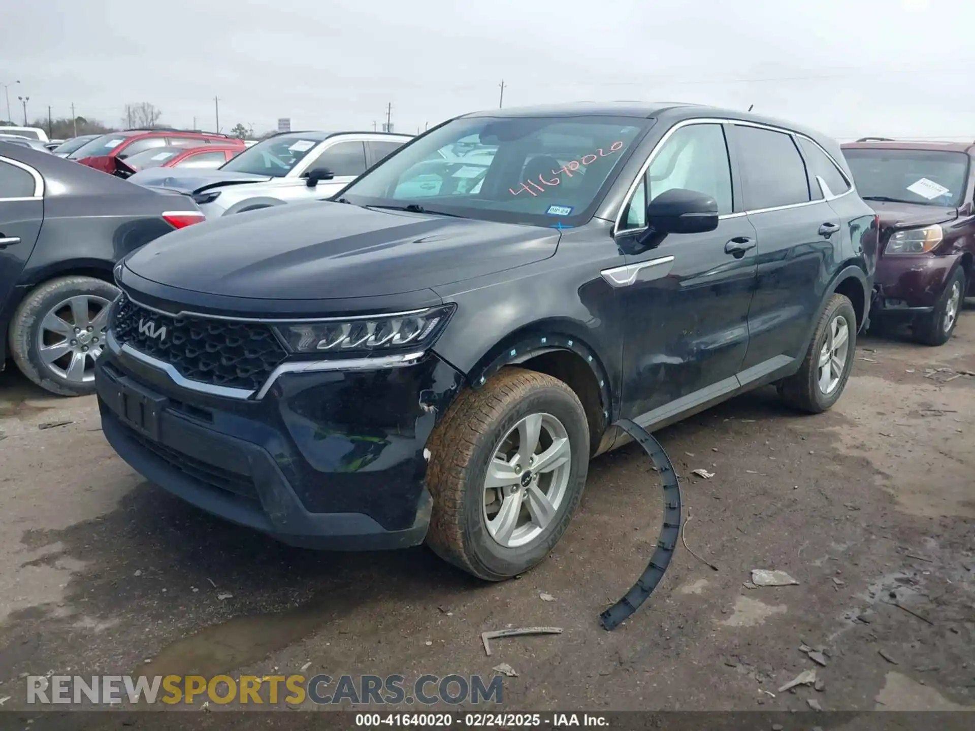 2 Photograph of a damaged car 5XYRGDLC5NG106820 KIA SORENTO 2022