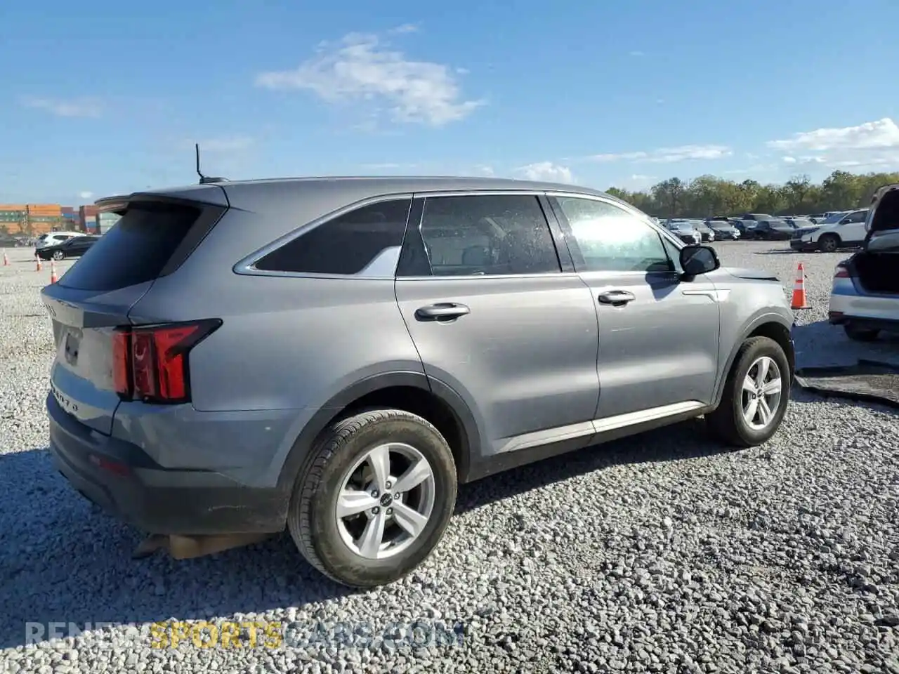 3 Photograph of a damaged car 5XYRGDLC6NG087145 KIA SORENTO 2022