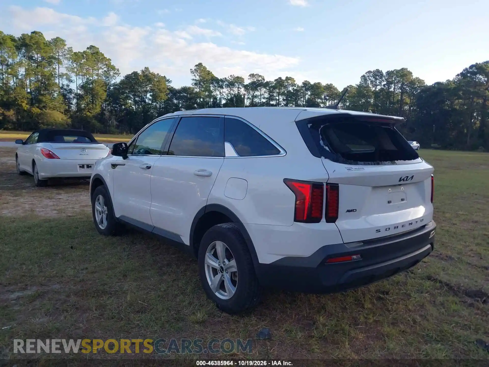 3 Photograph of a damaged car 5XYRGDLC6NG100489 KIA SORENTO 2022