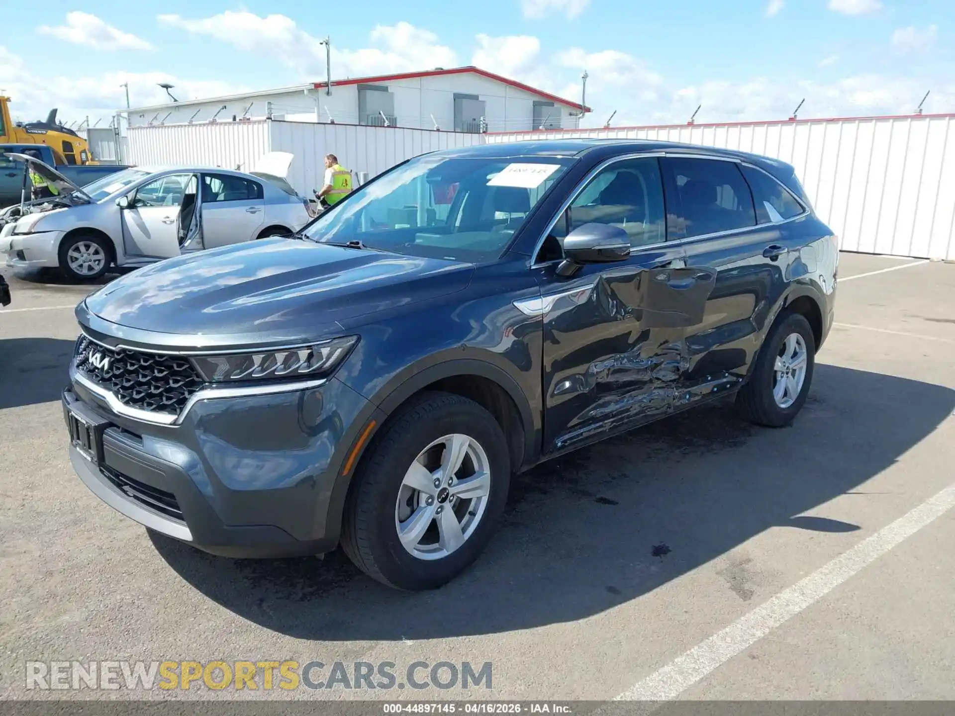 2 Photograph of a damaged car 5XYRGDLC7NG091690 KIA SORENTO 2022