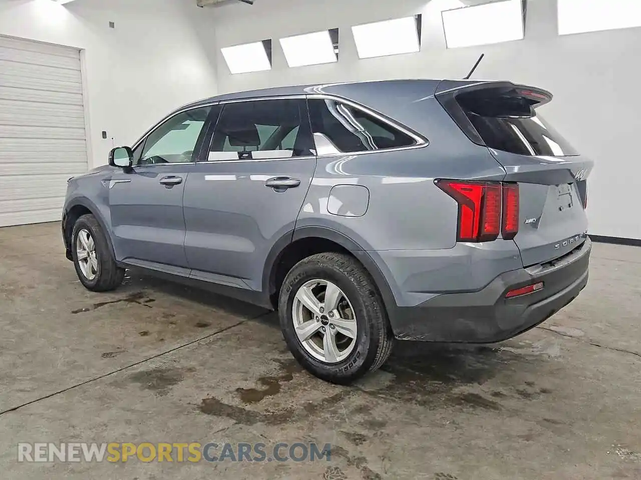 2 Photograph of a damaged car 5XYRGDLC7NG153380 KIA SORENTO 2022
